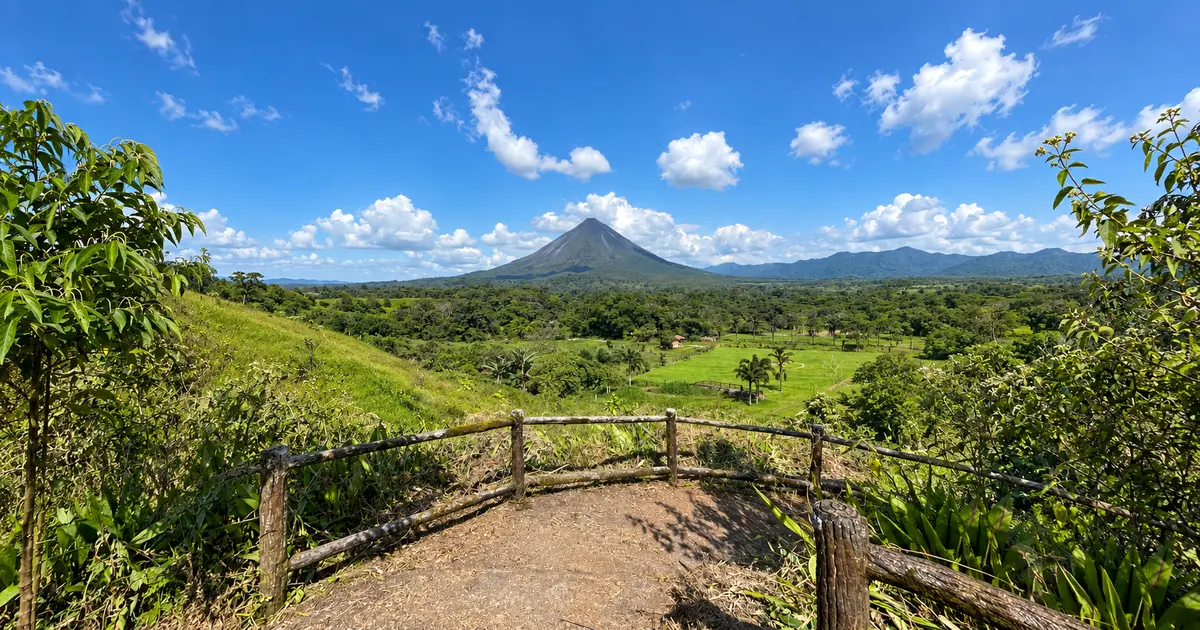 Qué hacer en Arenal y explorar el bosque tropical